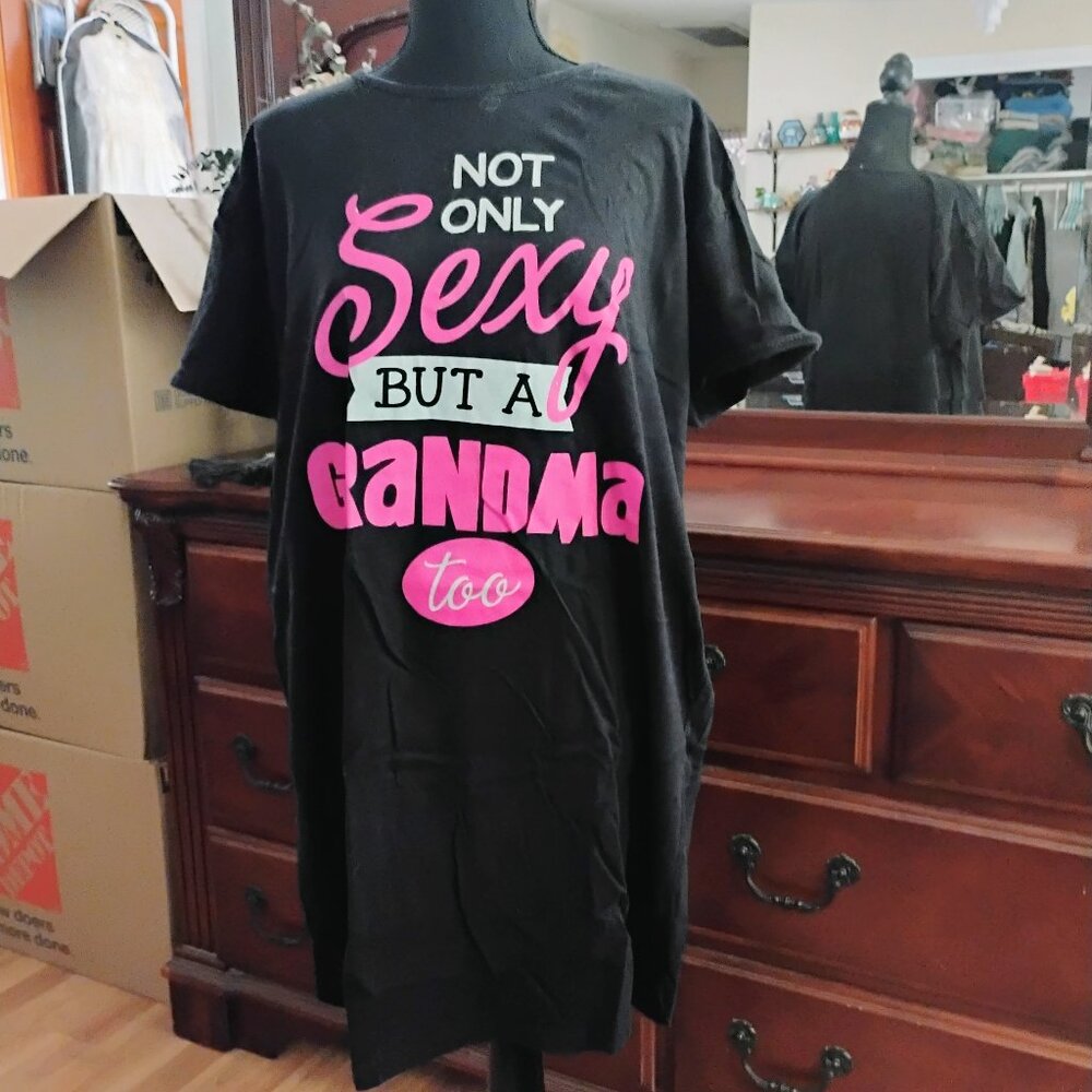 Long Black Short Sleeve Cotton Gown with Printed front